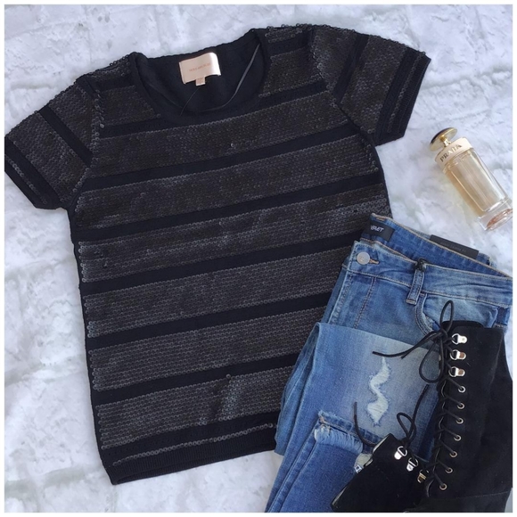 Skies Are Blue Tops - LAST ONE! SKIES ARE BLUE Stitch Fix Matte Black Sequins Top